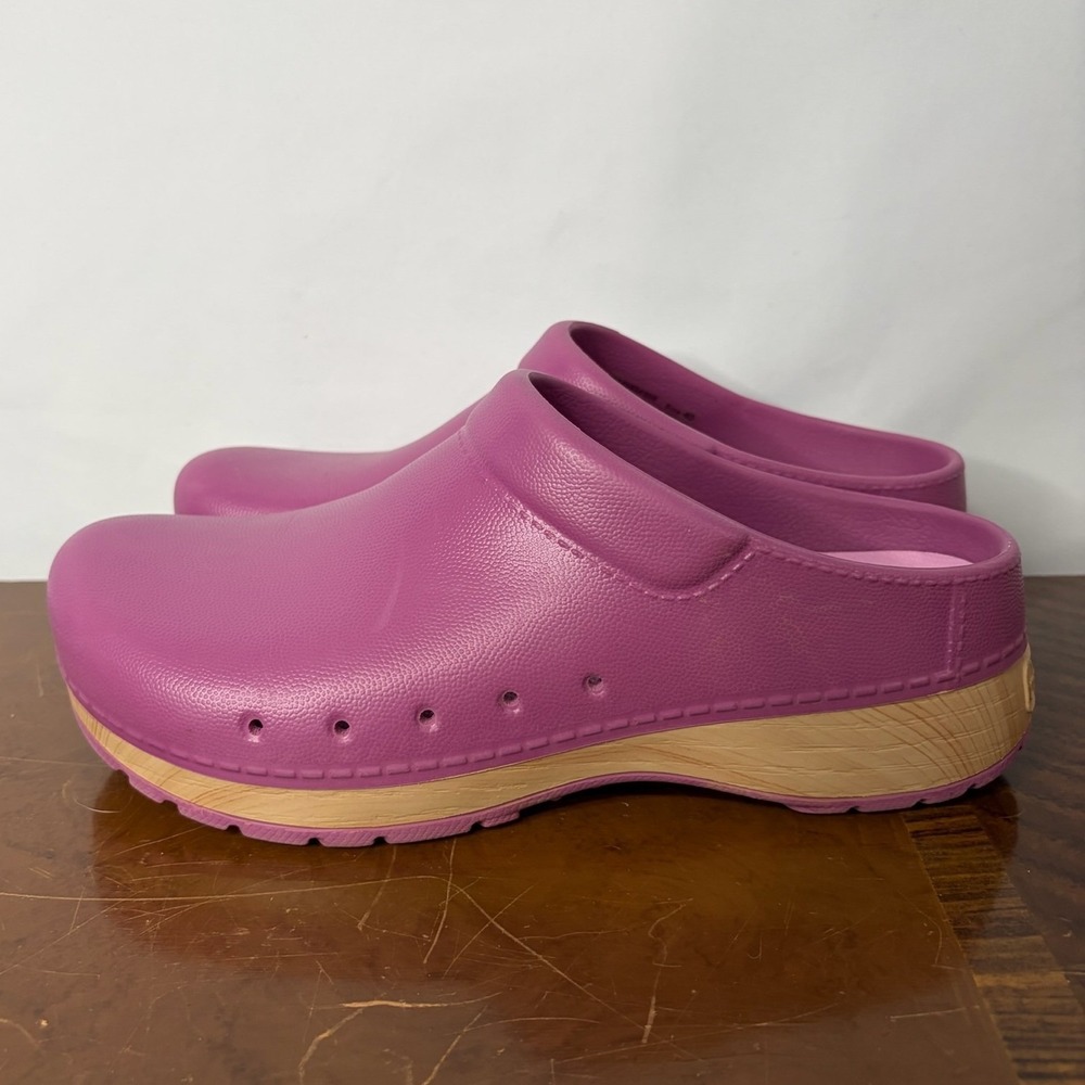 Dansko Kane Fuschia Pink Molded EVA Slip On Clogs Womens Size 40 Comfort